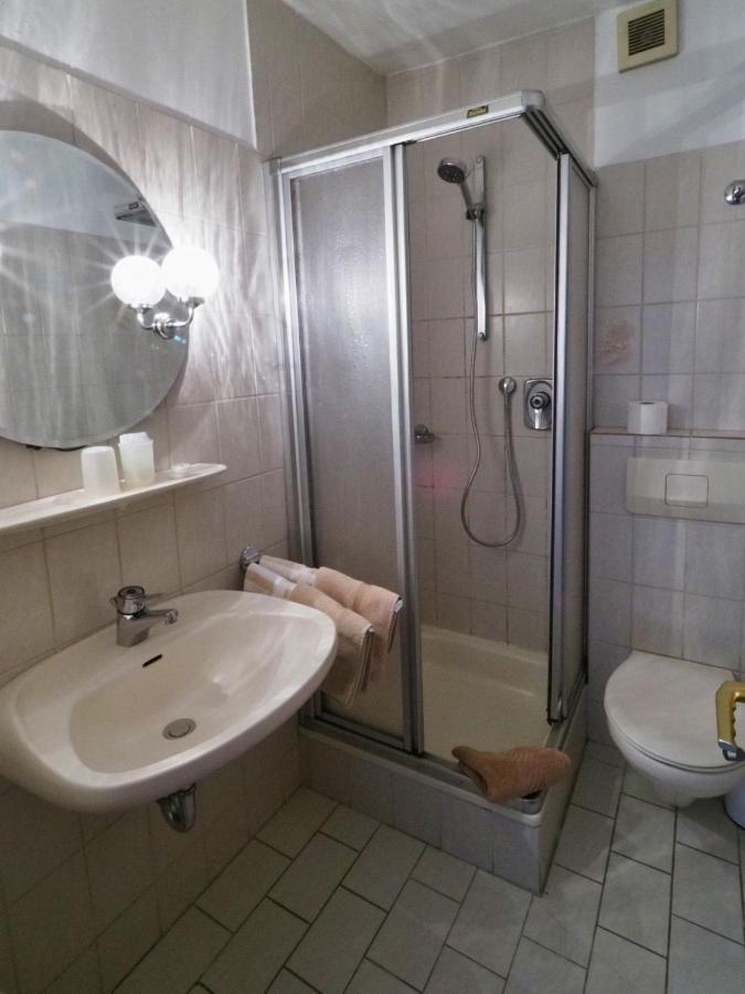 Gasthof Erfurth Sehnde Eksteriør bilde